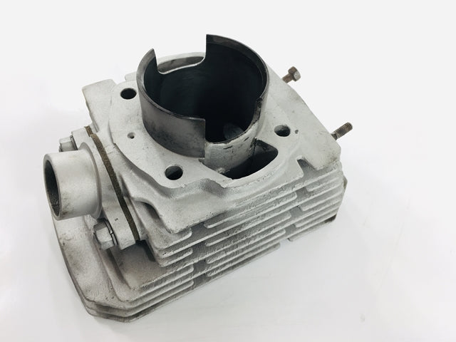 11005-051 Used 69-73 Kawasaki H1 500 Center Cylinder