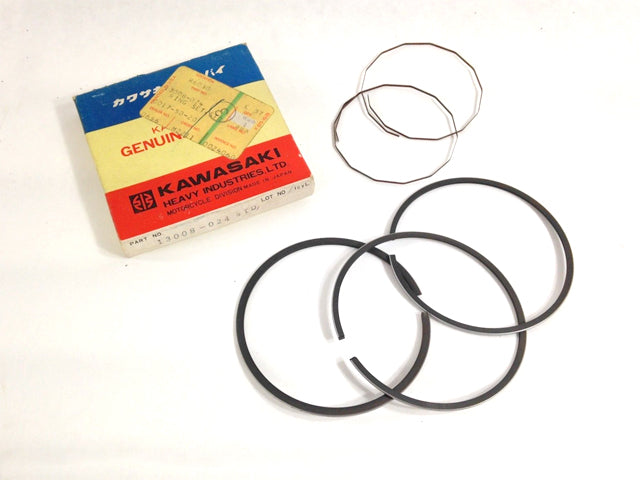 13008-024 Piston Rings Kawasaki F5 Big Horn 350 NOS 70-71