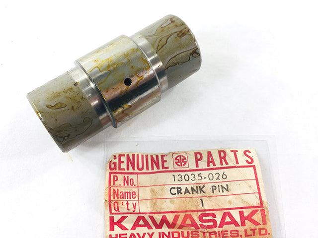 13035-026 NOS Kawasaki Crank Pin F8