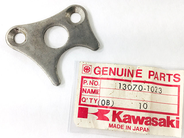 13070-1023 NOS Kawasaki KX KDX Ratchet Guide