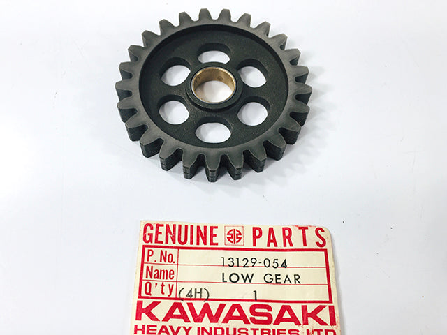13129-054 NOS Kawasaki Low Gear Output Shaft KX125