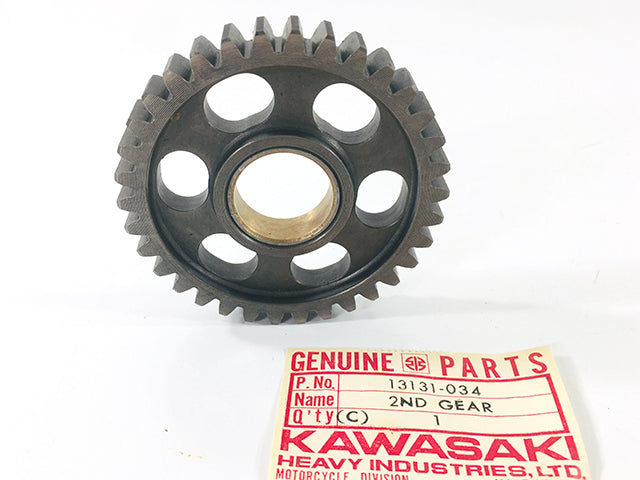 13131-034 NOS Kawasaki 2nd Gear Output Shaft 34T