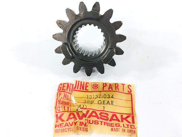 13132-034 NOS Kawasaki KX450 F12MX 3rd Gear, Drive Shaft 15T