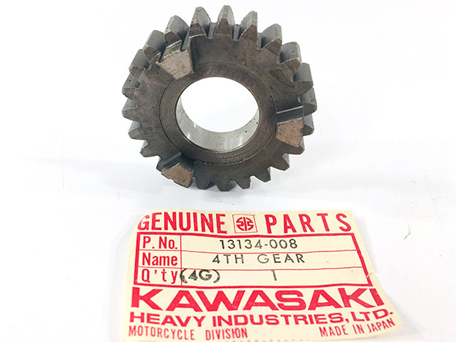 13134-008 NOS Kawasaki 4th Gear Drive 23T