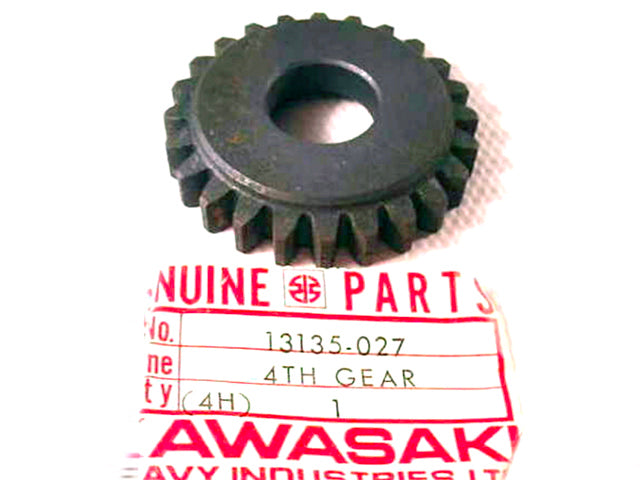 13135-027 NOS Kawasaki 4th Gear Output Shaft