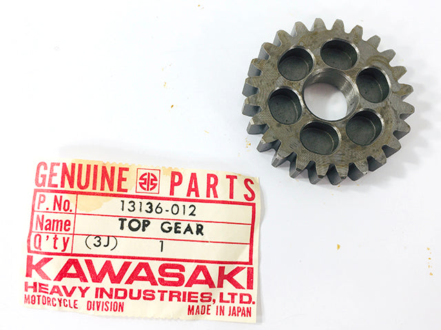 13136-012 NOS Kawasaki Top Drive Shaft Gear KD80 MC1