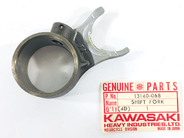 13140-068 NOS Kawasaki Fork Selector 4th and Top KZ400