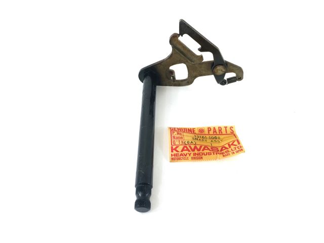 13161-1008 NOS Kawasaki KE250 Shift Shaft