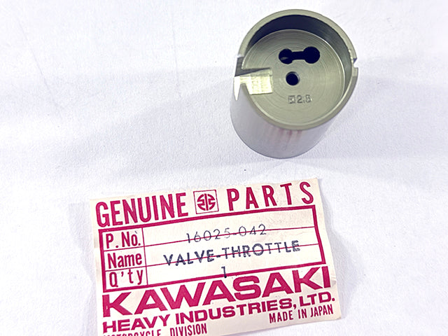 16025-042 NOS Kawasaki Throttle Valve 2.5