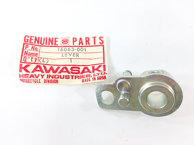 16063-001 NOS Kawasaki Carburetor Lever Z1