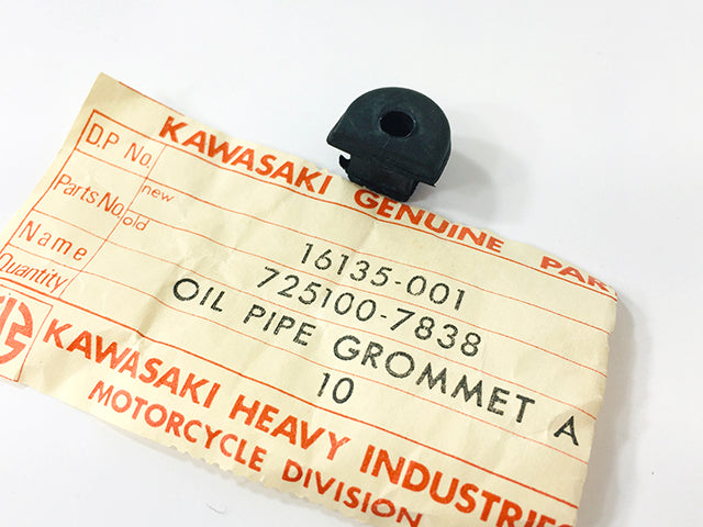 16135-001 NOS Kawasaki Oil Pipe Grommet G3