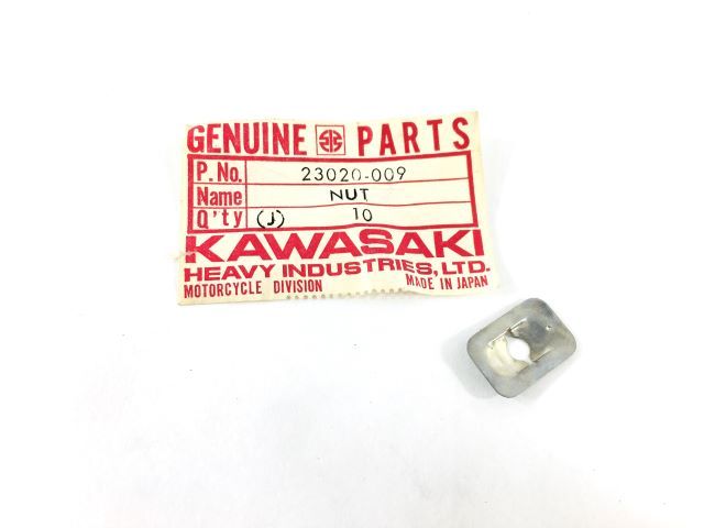 23020-009 NOS Kawasaki H2 Lens Fitting Nut Early H1 500