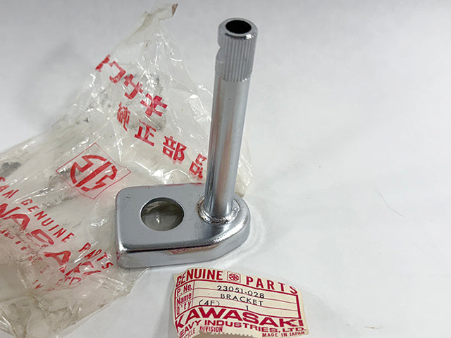 23051-028 NOS Kawasaki H2 750 Rear Signal Bracket