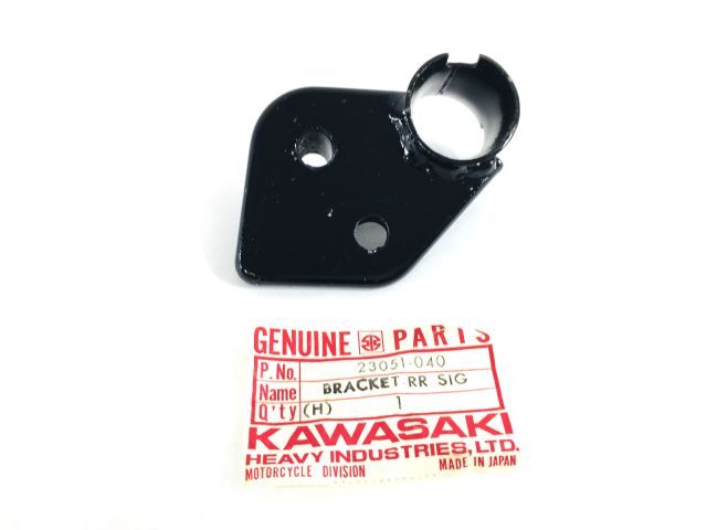 23051-040 NOS Kawasaki G3SS-C Right Rear Turn Signal Bracket