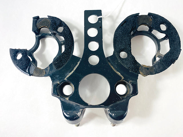 25008-045 Kawasaki KZ900 KZ1000 Meter Bracket (Used)