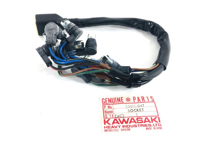 25011-047 NOS Kawasaki Speedometer Tachometer Wiring Harness