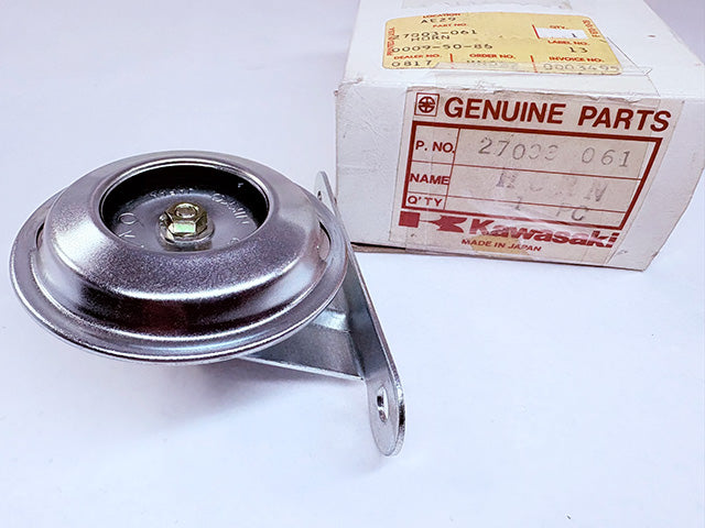27003-033 NOS 1973-1975 F7 175 Horn