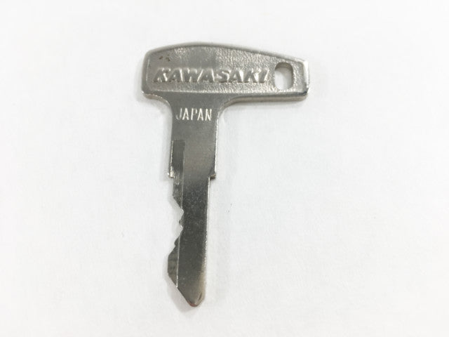 27008-027-72 NOS Kawasaki Key 672