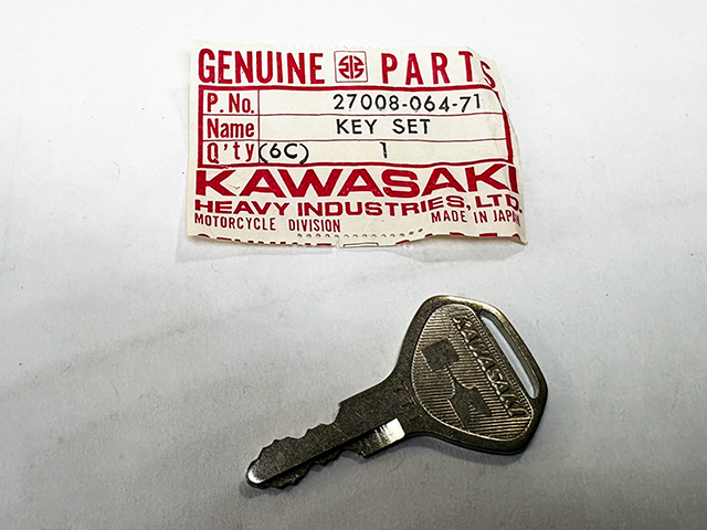 27008-064-71 NOS Kawasaki Key# 771
