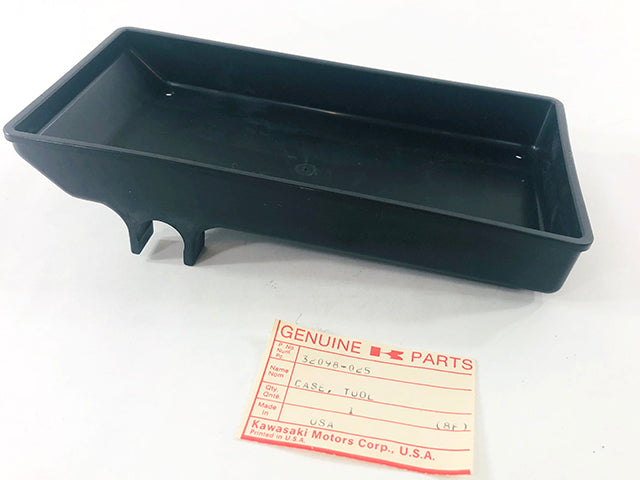 32098-025 NOS Kawasaki KZ400 Tool Tray