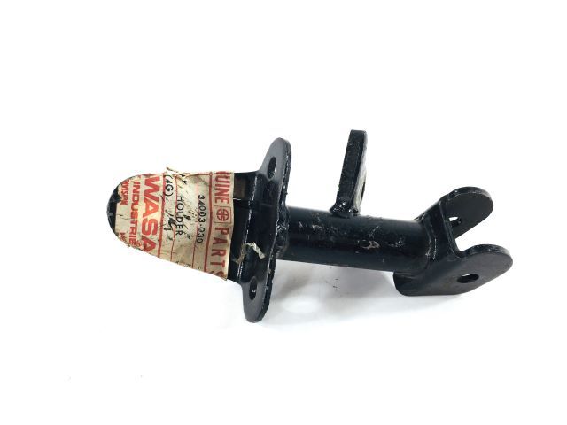 34003-030 NOS Kawasaki G5 LH Footrest Bar Holder