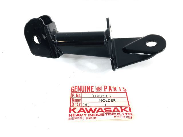34003-031 NOS Kawasaki G5 RH Footrest Bar Holder