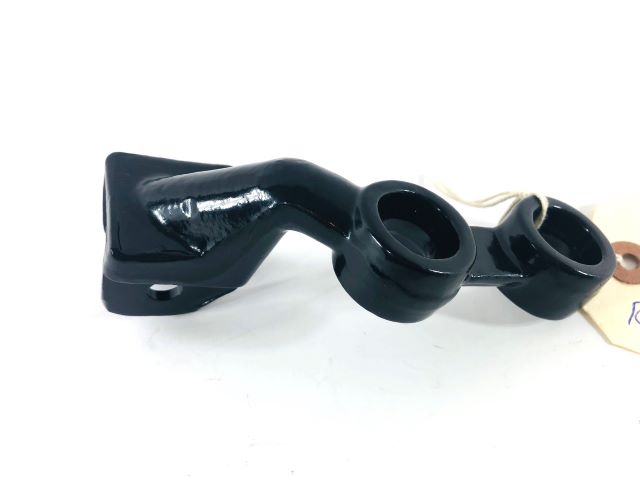 34003-037 Kawasaki Z1 900 RH Footrest Bracket Early Style