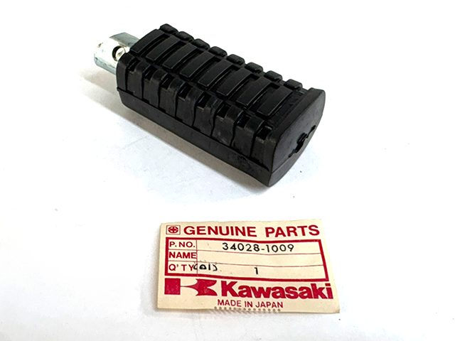 34028-1010 NOS Kawasaki Z1R Right Rear Footrest