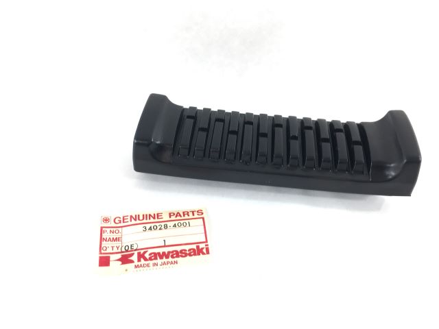 34028-4001 NOS 1981-1983 Kawasaki KLT200A Footrest Rubber