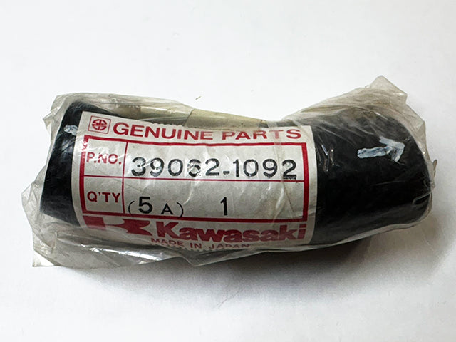 39062-1092 NOS ZX900 Ninja ZG1000 Concours Radiator Hose