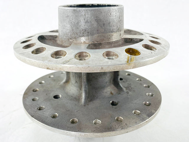 41034-038-80 Kawasaki KZ400 Front Hub