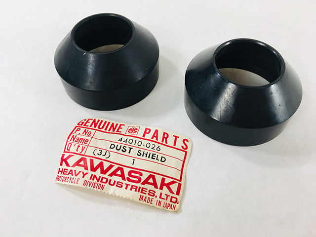 44010-026 NOS Kawasaki KD125 Dust Shield