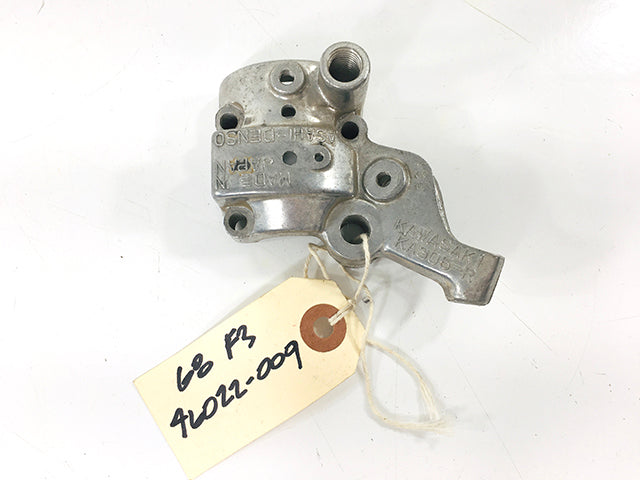46022-009 NOS Kawasaki F2 F2TR F3 Right Lower Switch Case