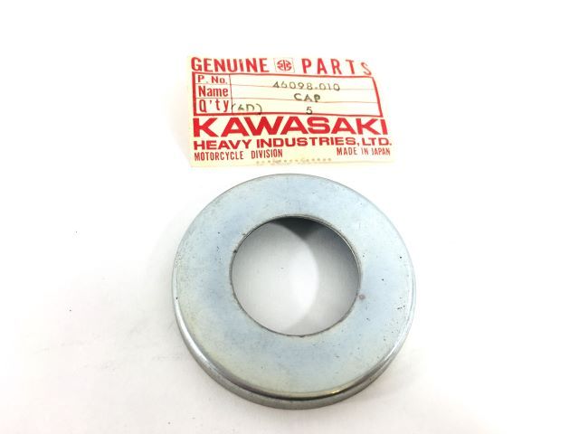 NOS Kawasaki Z1 900 H1 500 H2 750 Steering Stem Cap