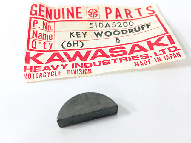 510A5200 NOS Kawasaki H1500 Right Side Woodruff Key