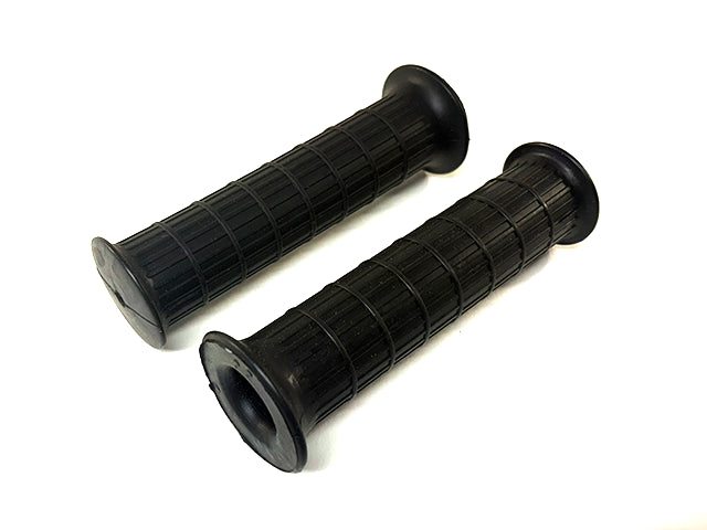 56229-74P Pair Of NOS Harley Grips