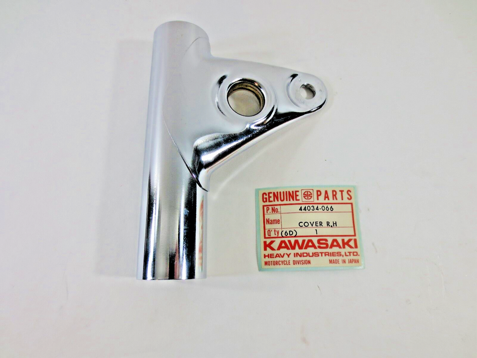 44034-066 NOS KAWASAKI KZ400 RIGHT HEADLAMP BRACKET