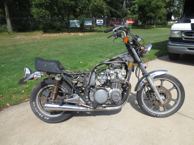 1981 Kawasaki KZ 750 LTD Parting Out Motor 4477
