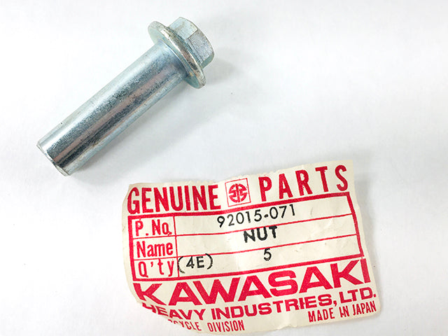92015-071 NOS Kawasaki KZ400 Cylinder Head Nut
