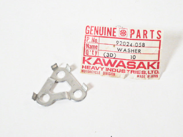 NOS Kawasaki H2 Oil Pump Lock Washer