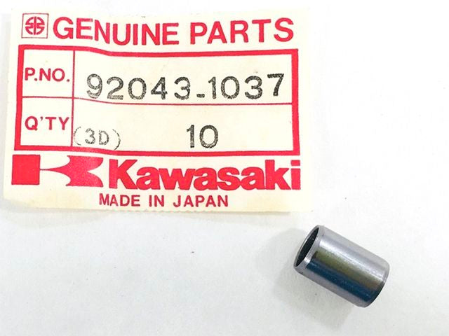 92043-1037 NOS Kawasaki Dowel Pin 10 x 8.2 x 14