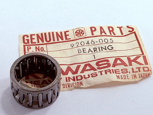 92046-005 NOS Kawasaki A and S Series Transmission Roller Bearing