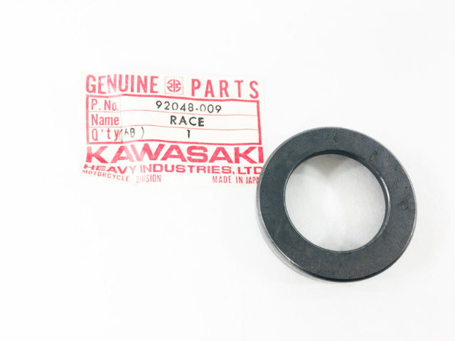 92048-009 NOS Kawasaki KX/KDX Steering Stem Race