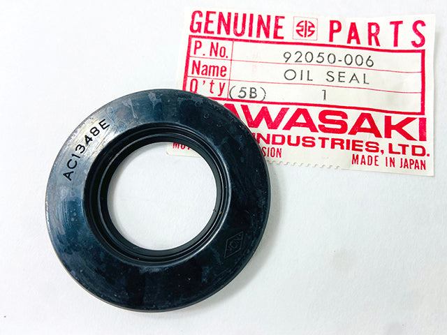 92050-006 NOS Kawasaki Oil Seal
