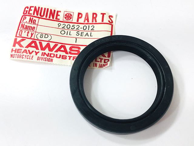 92052-012 NOS Kawasaki Oil Seal WTC40528