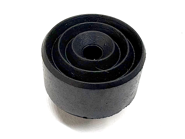 92075-015 Kawasaki Z1 900 Main Stand Rubber