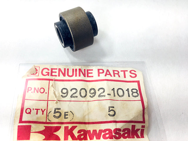 92092-1018 NOS Kawasaki ZX 750 Handlebar Bushing ZG1000