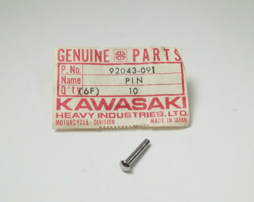 92043-091 NOS KAWASAKI Fuel Cap Pin