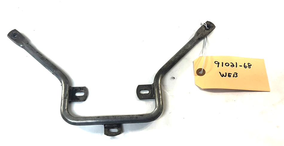 91021-68 ShovelHead Rear Bumper Support