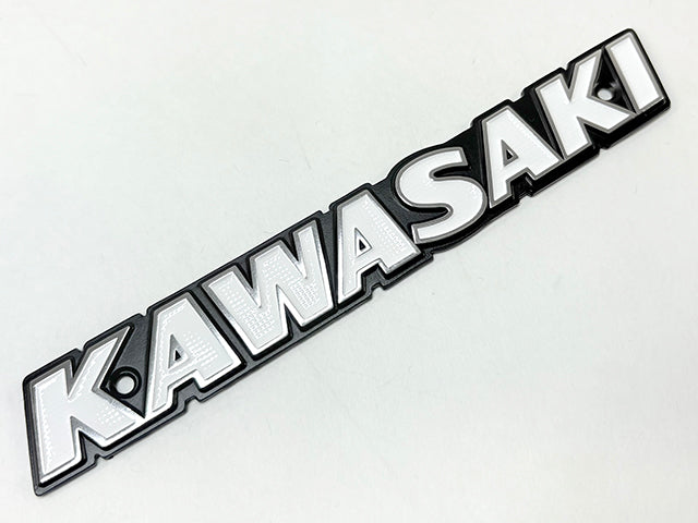73 Z1 900 Kawasaki Gas Tank Emblems